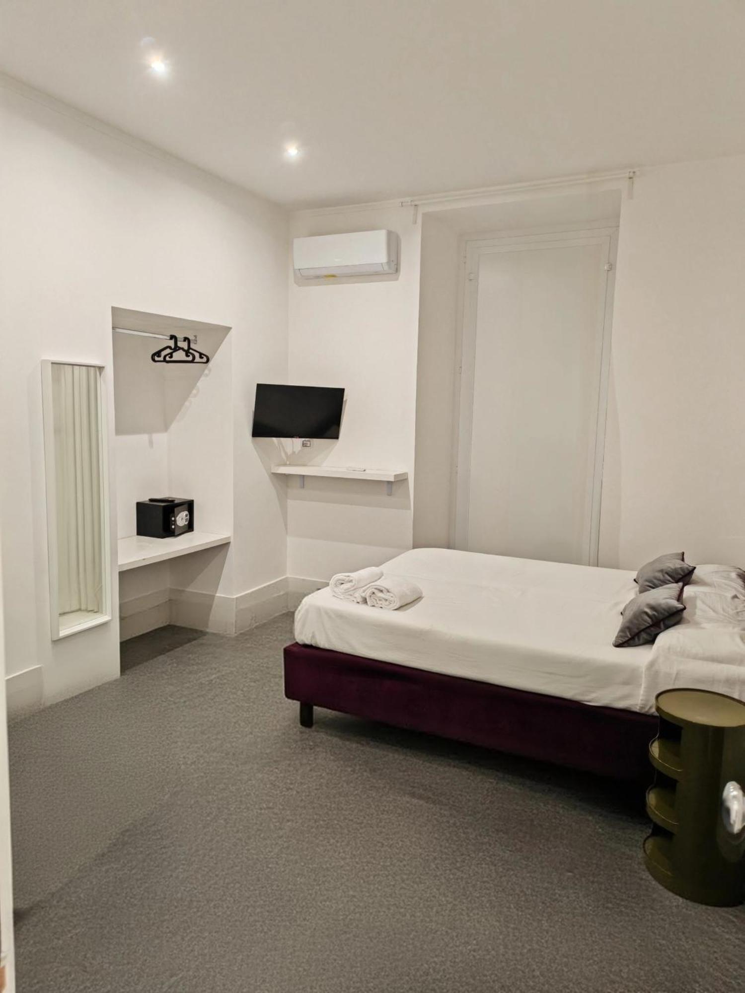 Art Street Hotel Napoli Bagian luar foto