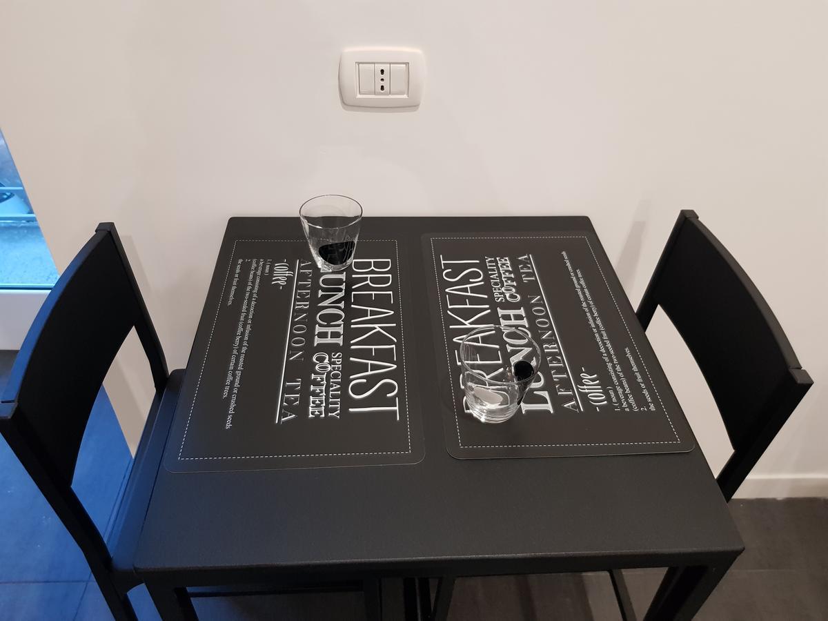 Art Street Hotel Napoli Bagian luar foto